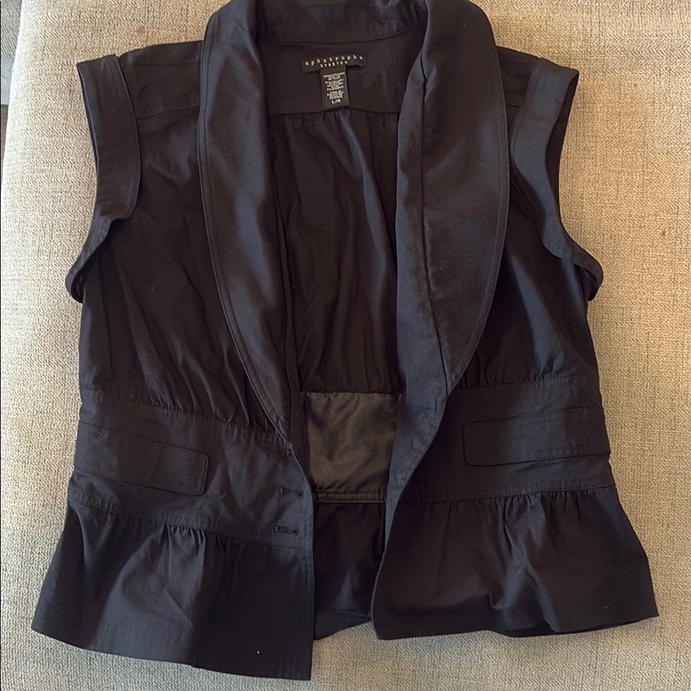 Apostrophe Stretch Black Top